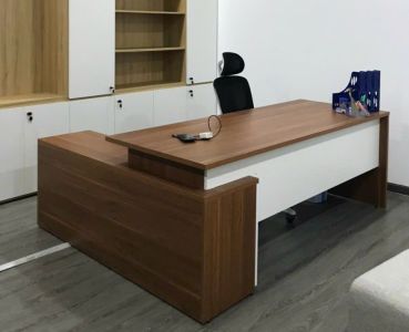 Bàn làm việc văn phòng giá sỉ